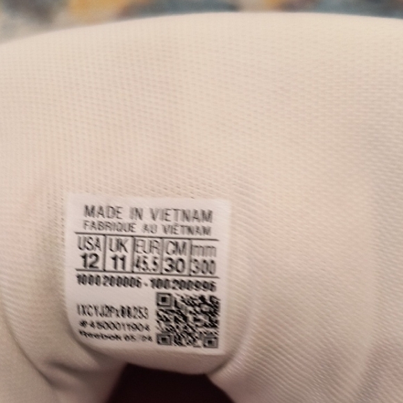 Reebok Answer III Basketball Shoes Unisex - Picture 7 of 7